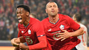 Jonathan David et Burak Yilmaz portent l'attaque de Lille. 