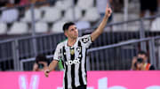 Savarino é considerado titular absoluto