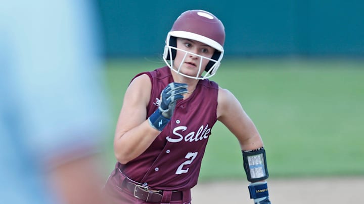 Kayleigh Ventura, La Salle softball