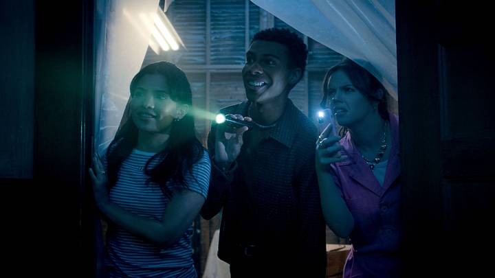 My Life with the Walter Boys. (L to R) Nikki Rodriguez as Jackie Howard, Jaylan Evans as Skylar Summerhill, Ellie O'Brien as Grace in episode 309 of My Life with the Walter Boys. Cr. Courtesy of Netflix © 2026