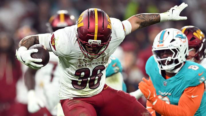 Washington Commanders running back Chris Rodriguez Jr.