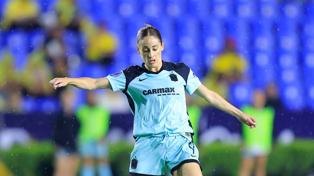 Esther González of Gotham FC