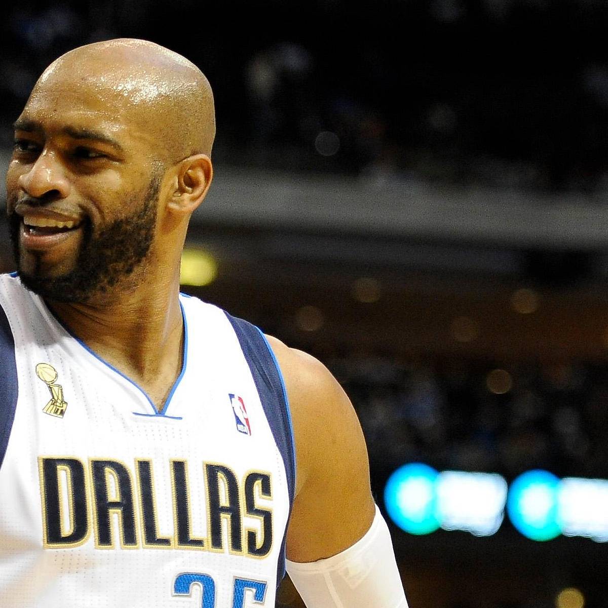 vince carter mavericks schiacciata