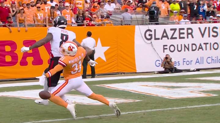 Officials potentially screwed the Tampa Bay Buccaneers out of an incredible Antoine Winfield Jr. play against Kyle Pitts.