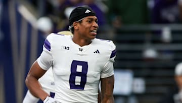 Tacario Davis takes the field at Washington's second annual Dawgs After Dark Spring Game