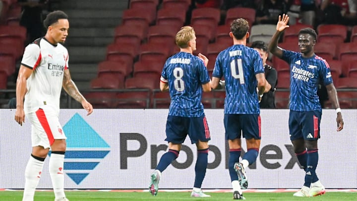 Arsenal venceu o Milan por 1x0 Arsenal venceu o Milan por 1x0