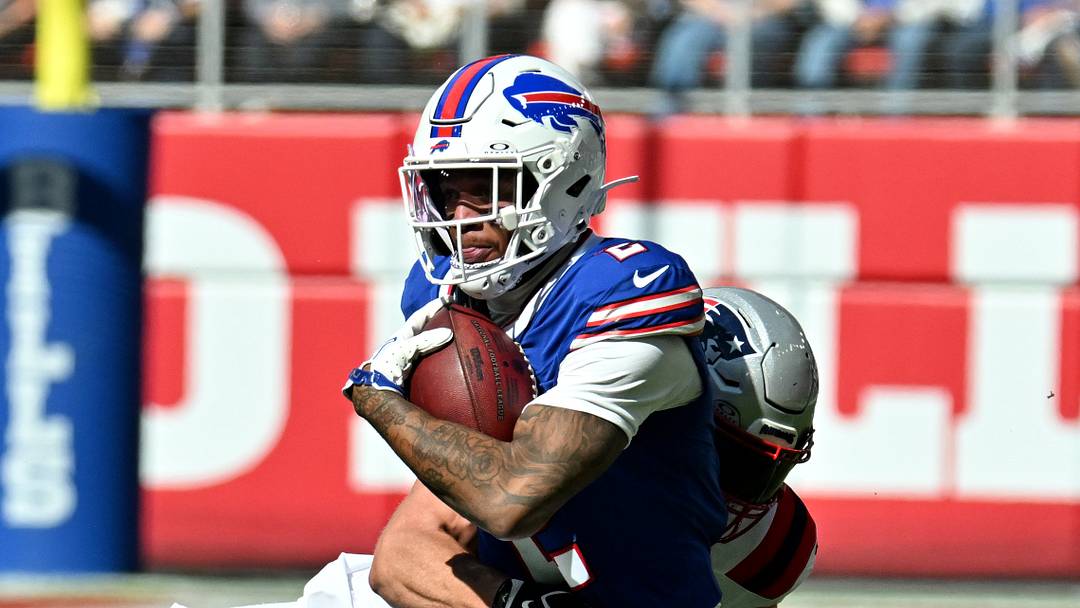 Oct 4, 2026; Orchard Park, New York, USA;  Buffalo Bills wide receiver DJ Moore #2 runs after making a catch during the first quarter against the New England Patriots at New Highmark Stadium.  Mandatory Credit: Mark Konezny-Imagn Images