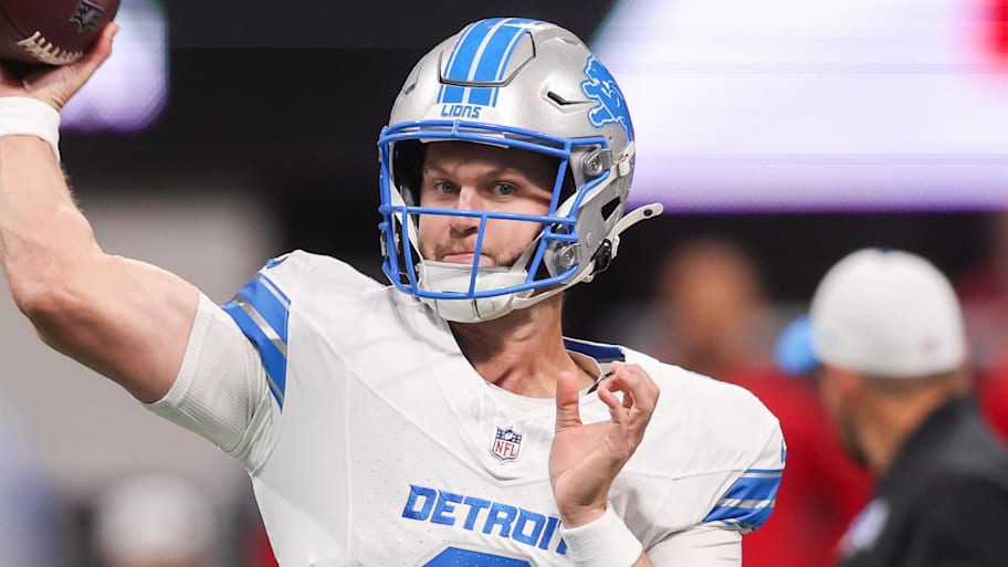 Detroit Lions quarterback Kyle Allen (8). | Brett Davis-Imagn Images