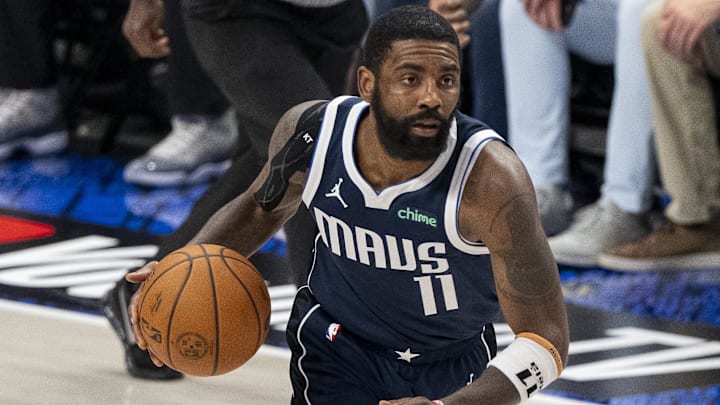 Kyrie irving fours shop