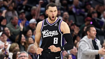 Los Angeles Lakers v Sacramento Kings