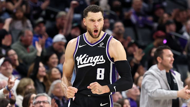 Los Angeles Lakers v Sacramento Kings