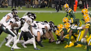 The first Tush Push of the Eagles-Packers game was a very obvious false start. It was not called. 