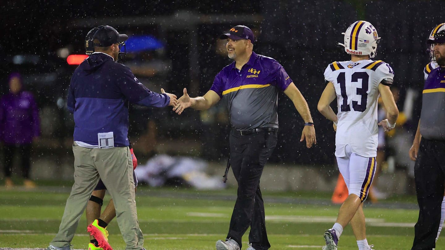 5 Florida High School Football Assistants Quit In Aftermath of Head Coach Being Fired