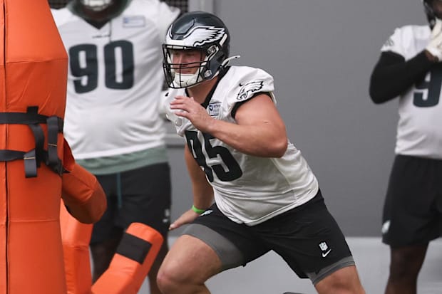 Philadelphia Eagles defensive tackle Ty Robinson (95) runs a drill during OTAs at NovaCare Complex.