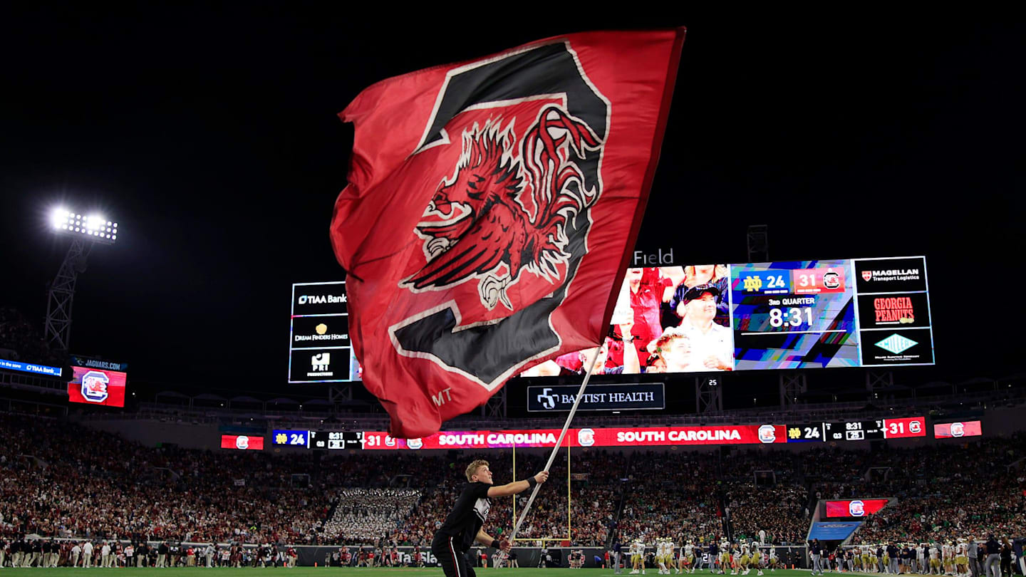 Priority South Carolina football recruiting target ready to announce commitment soon