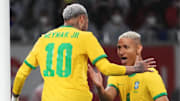 Neymar e Richarlison fazem sucesso na Seleção Brasileira