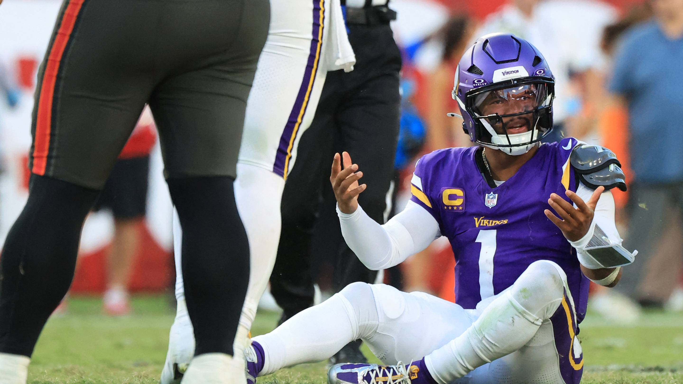 Kyler Murray Needs to Be Vikings' X-Factor vs. the Dolphins