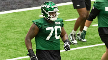 NY Jets right tackle Armand Membou