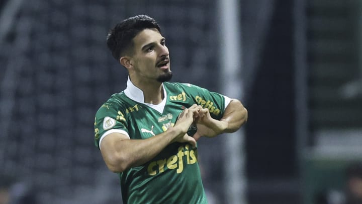 Flaco López marcou o gol de número 500 do time sob o comando de Abel Ferreira