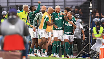 Verdão ganhou dois títulos da Libertadores em 2021 - um em janeiro e outro em novembro