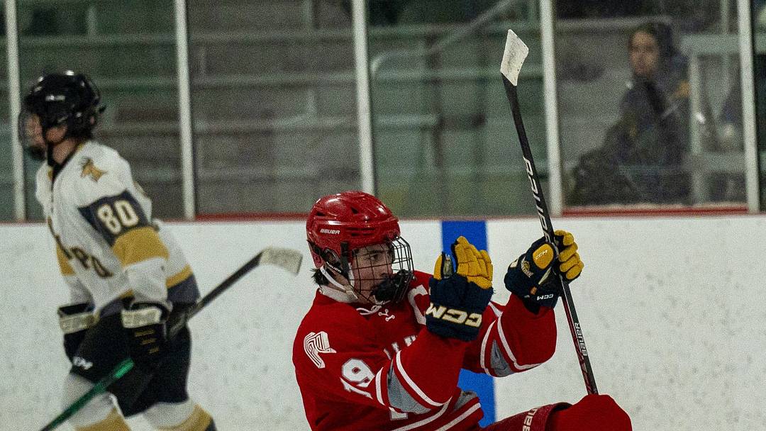 Fair Lawn-Dumont-Bergenfield (New Jersey) boys hockey player Mike Ferrante (19), celebrating a recent goal, generated seven points during Monday’s win over Old Tappan. Fair Lawn-Dumont-Bergenfield (New Jersey) boys hockey player Mike Ferrante (19), celebrating a recent goal, generated seven points during Monday’s win over Old Tappan.