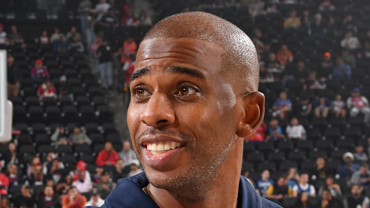 Phoenix Suns v Los Angeles Clippers