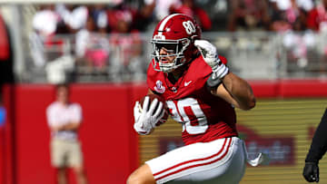 Oct 4, 2025; Tuscaloosa, Alabama, USA; Alabama Crimson Tide tight end Josh Cuevas (80) avoids Vanderbilt Commodores safety Randon Fontenette (2) during the first quarter at Saban Field at Bryant-Denny Stadium. Mandatory Credit: David Leong-Imagn Images