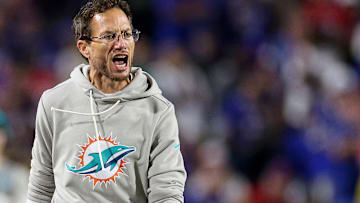 Miami Dolphins v Buffalo Bills