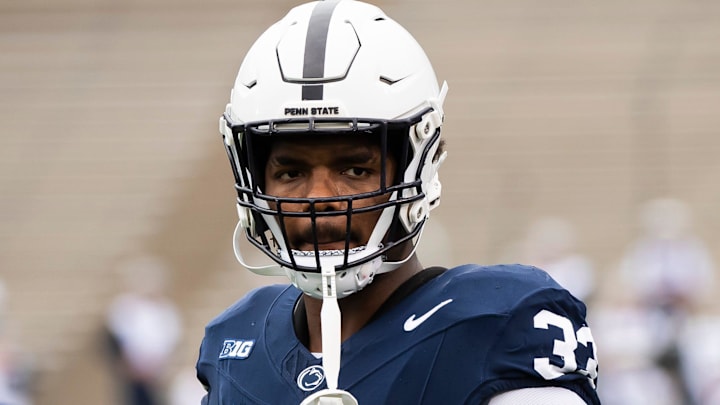 Penn State defensive end Dani Dennis-Sutton