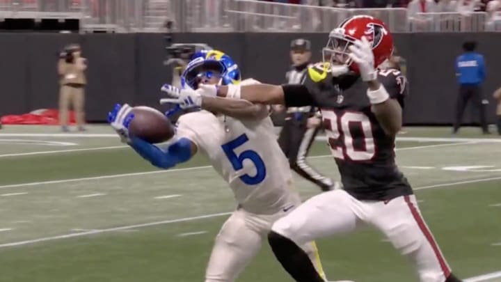 Falcons corner Dee Alford seems to have gotten away with pass interference.