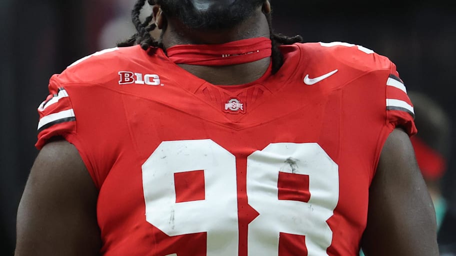 Buckeyes defensive lineman Kayden McDonald