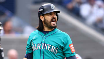 Seattle Mariners third baseman Eugenio Suárez