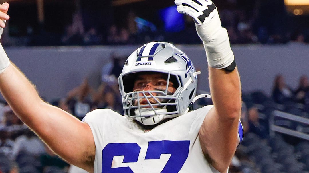 Dallas Cowboys center Brock Hoffman