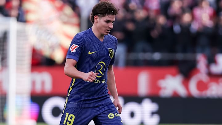 Julian Alvarez a les faveurs des socios. Julian Alvarez a les faveurs des socios.