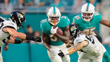Miami Dolphins running back Ollie Gordon II