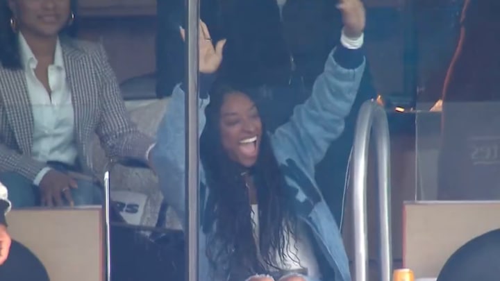 Simone Biles reacts to husband Jonathan Owens’s fumble recover and celebration. Simone Biles reacts to husband Jonathan Owens’s fumble recover and celebration.