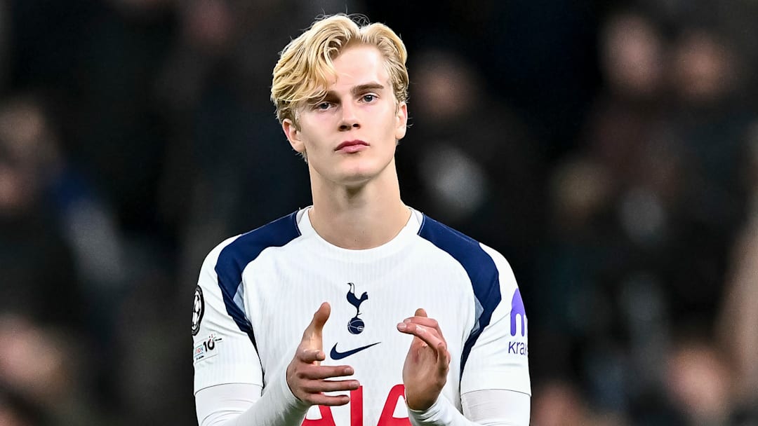 Lucas Bergvall, Tottenham