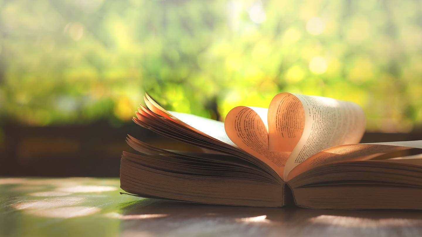 10 of the Greatest Love Stories in Novels