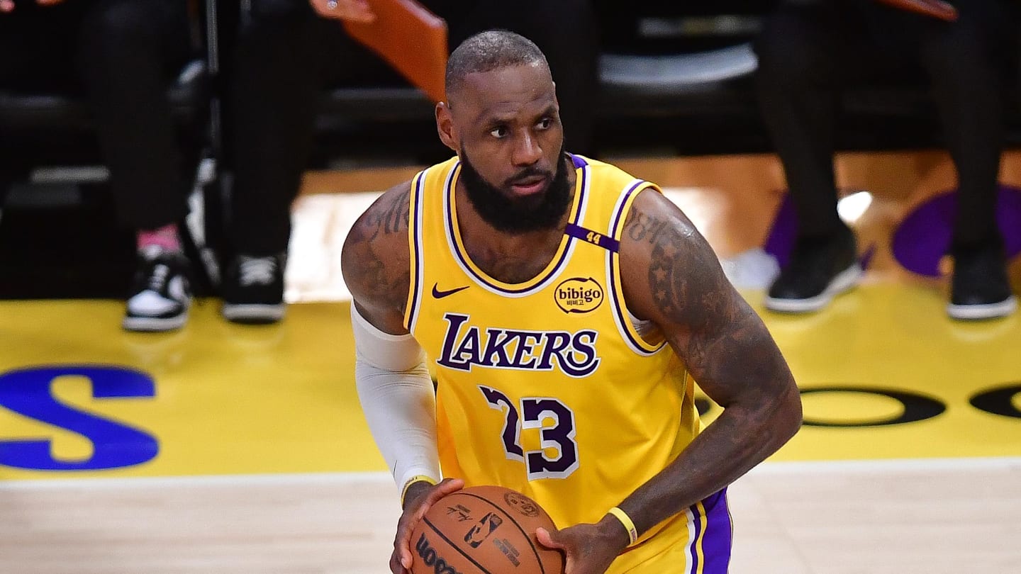 Tom Brady Names GOATs List Excludes LeBron James Sparks Backlash