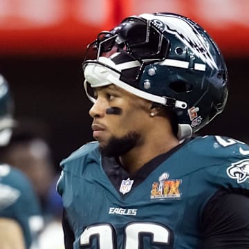 Eagles RB Saquon Barkley is a surefire top-10 fantasy pick in seasonal leagues, but he loses some luster in dynasty. 