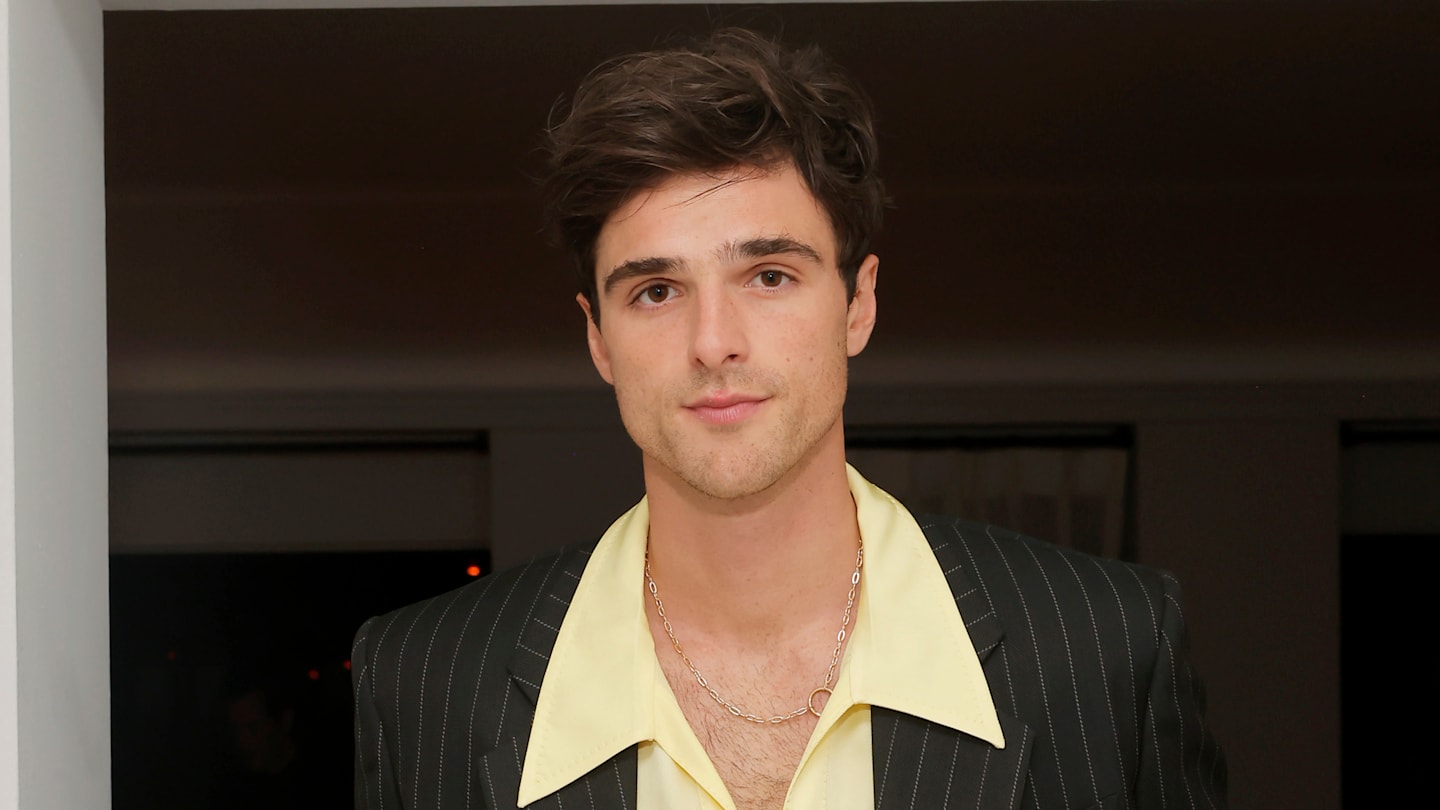 Explore Jacob Elordi&rsquo;s dating history ahead of his SNL show