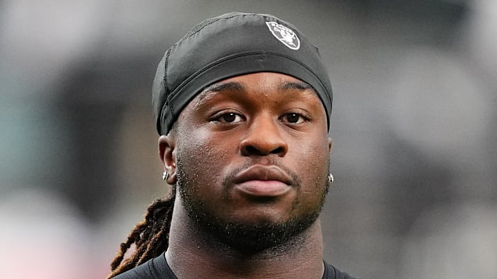 Cleveland Browns v Las Vegas Raiders