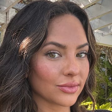 Brianna LaPaglia’s 2025 SI Swimsuit Photo Shoot in La Quinta