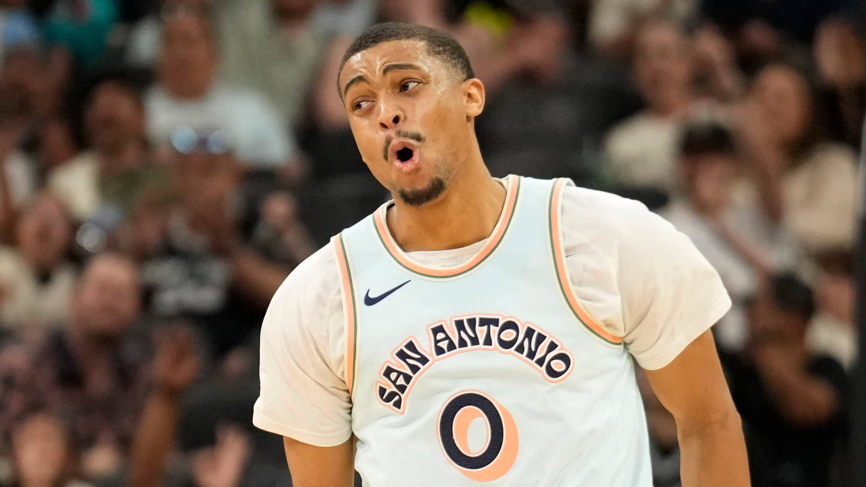 Spurs’ elite depth gets them ahead of NBA’s early-season injury bug