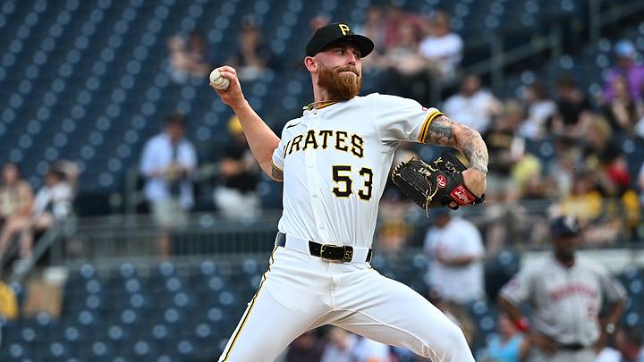 Houston Astros v Pittsburgh Pirates