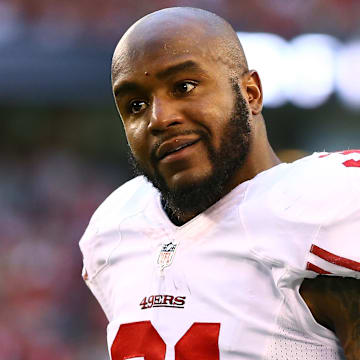 Dec 29, 2013; Phoenix, AZ, USA; San Francisco 49ers safety Donte Whitner (31) against the Arizona Cardinals at University of Phoenix Stadium. Mandatory Credit: Mark J. Rebilas-Imagn Images