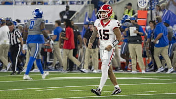 Georgia Bulldogs quarterback Carson Beck (15) 
