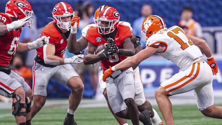 Aug 31, 2024; Atlanta, Georgia, USA; Georgia Bulldogs running back Nate Frazier (3) runs against the Clemson Tigers during the first half at Mercedes-Benz Stadium. Mandatory Credit: Dale Zanine-USA TODAY Sports