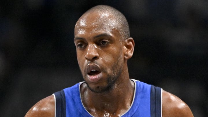 Dallas Mavericks, Khris Middleton