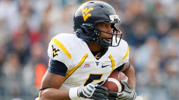 West Virginia Mountaineers quarterback Pat White's jersey deserves a retro release.